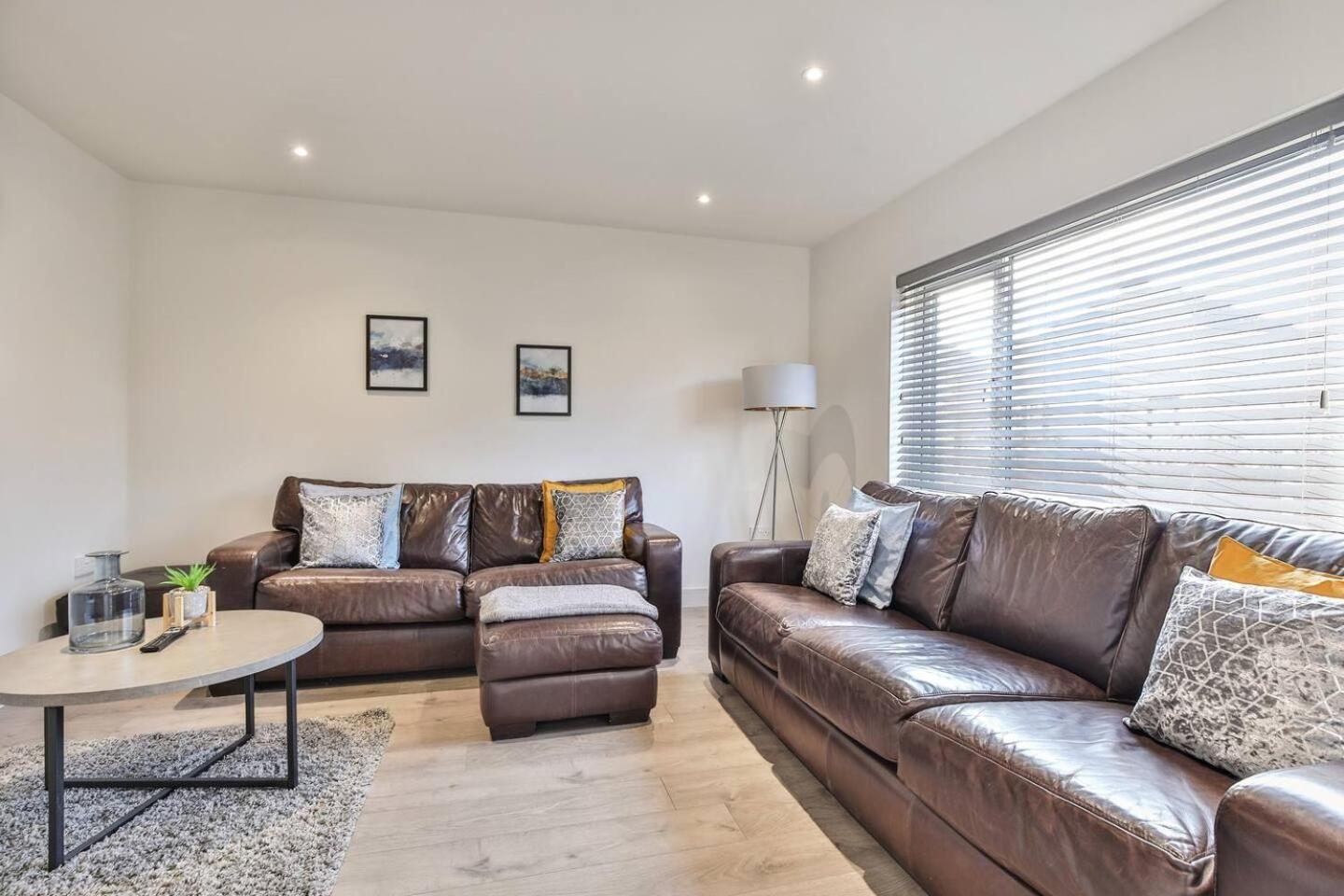 Modern, Cosy Whole House Wifi Close To Attractions Sheffield Ngoại thất bức ảnh